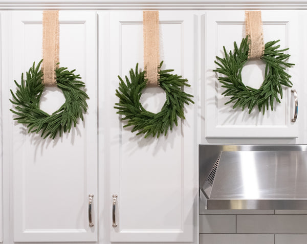 Vita Domi 12" Real Touch Norfolk Pine Wreath, Christmas Wreaths for Front Door Outside, Green Wreath Christmas, Faux Cedar Wreath, Window Wreaths, Evergreen Wreath, Norfolk Wreath, Chair Wreath / 26 Tips