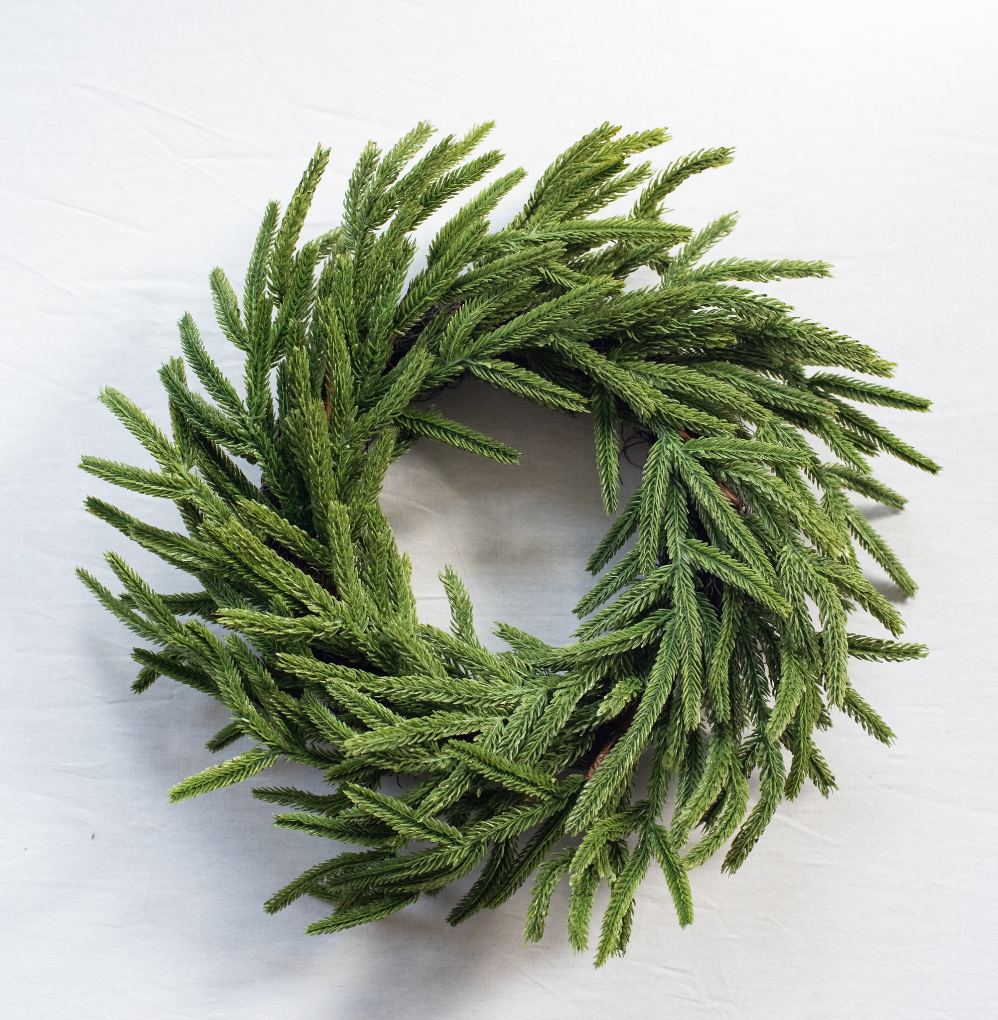 Vita Domi 18" Real Touch Norfolk Pine Wreath, Christmas Wreaths for Front Door Outside, Green Wreath Christmas, Faux Cedar Wreath, Window Wreaths, Evergreen Wreath, Norfolk Wreath, Chair Wreath w/ 42 Tips