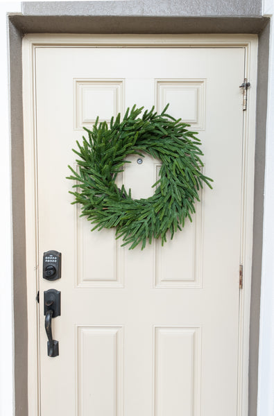 Vita Domi 24" Real Touch Norfolk Pine Wreath, Christmas Wreaths for Front Door 24 inch, Green Wreath Christmas, Faux Cedar Wreath, Window Wreaths, Evergreen Wreath, Norfolk Wreath, Chair Wreath w/ 120 Tips