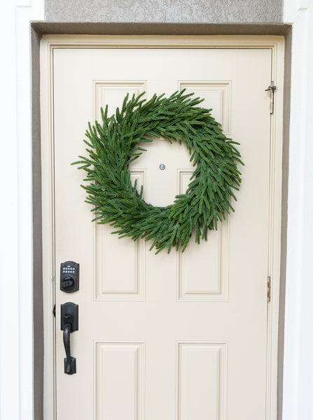 Vita Domi 30" Real Touch Norfolk Pine Wreath, Christmas Wreaths for front door outdoor, Green Wreath Christmas, Faux Cedar Wreath, Window Wreaths, Evergreen Wreath, Large Christmas Wreath w / 140 Tips