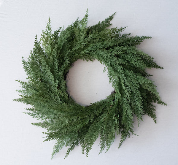 Vita Domi 24" Faux Cedar Wreath, Christmas Wreaths for Front Door 24 inch, Green Wreath Christmas, Window Wreaths, Real Touch Norfolk Pine Wreath, Evergreen Wreath, Large Christmas Wreath w/ 130 Tips