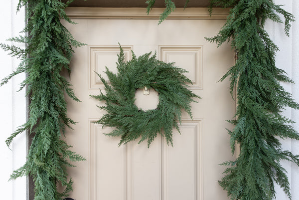 Vita Domi 18" Faux Cedar Wreath, Christmas Wreaths for Front Door Outside, Green Wreath Christmas, Window Wreaths, Real Touch Norfolk Pine Wreath, Evergreen Wreath, Cypress Norfolk Wreath for Chairs w/ 56 Tips
